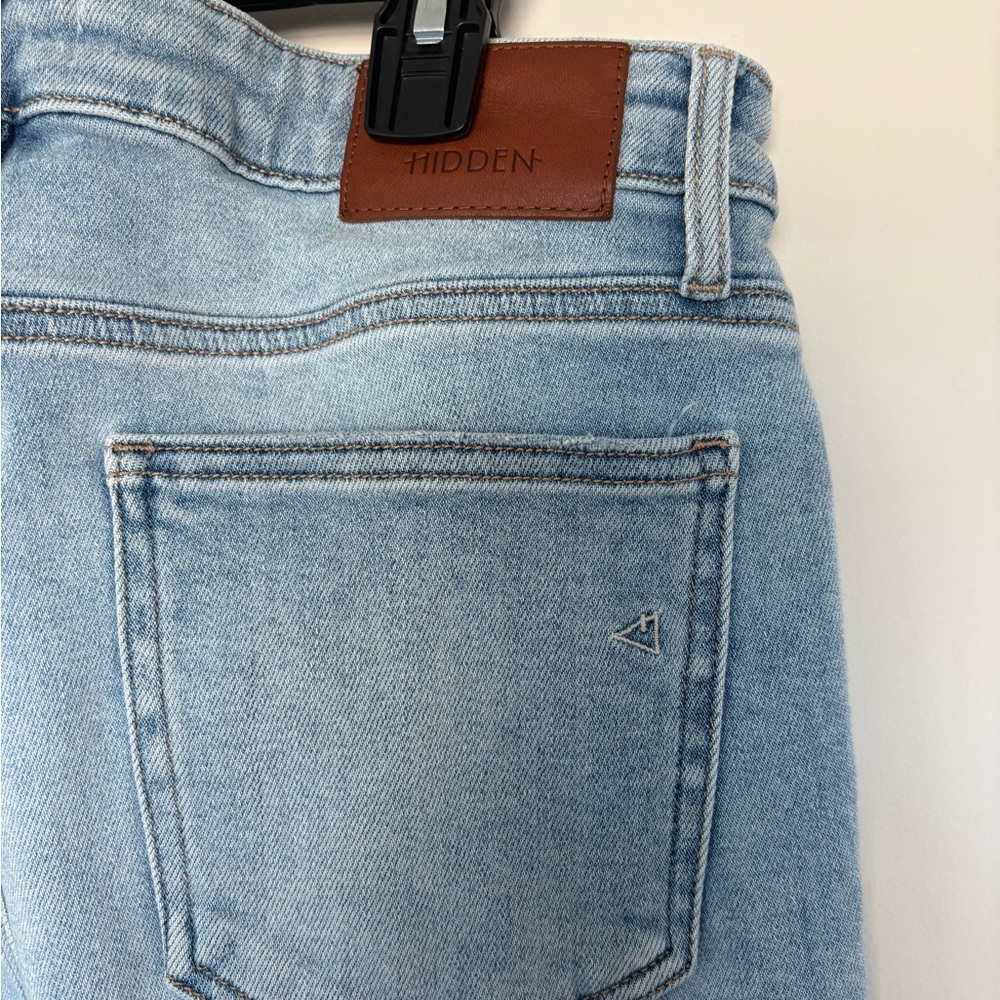 Hidden Light Wash High Rise Jeans Wide Leg Raw Hem Womens Size 10/30 - Picture 7 of 8